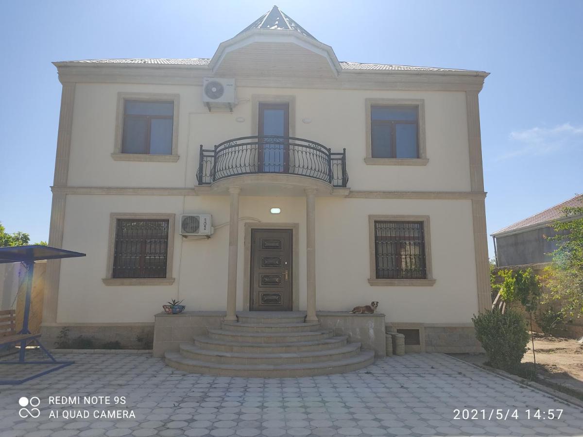 Villa Cozy House In Bina, Bolluq Baky Esterno foto