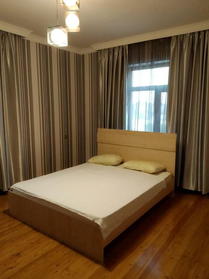 Villa Cozy House In Bina, Bolluq Baky Esterno foto